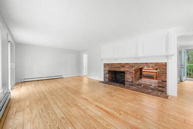 Space for everyone! This Cape offers so many opportunities. The - photo 5