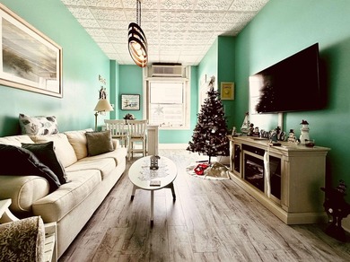 Welcome to the historic Ritz condominiums! Just steps from the - photo 2