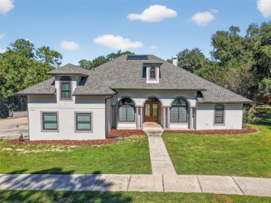 (private lake, pond, creek) Home For Sale in Longwood Florida