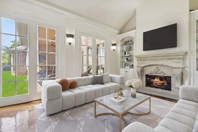 Welcome to this beautifully crafted two-story custom estate - photo 6