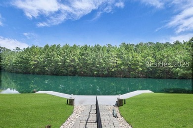 Discover the best of both worlds in this stunning custom home - photo 5