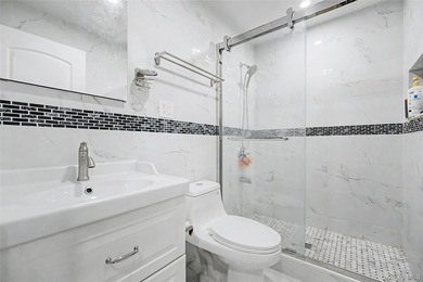 Located in the heart of Great Neck Village, this impeccably - photo 10