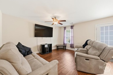 Welcome to 121 Ristona Drive...Step inside this beautifully - photo 12