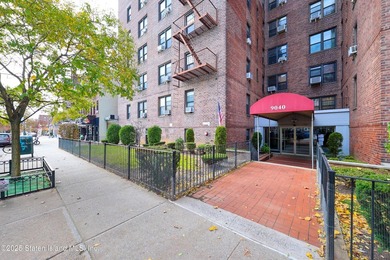 Welcome to the Roosevelt Building--one of Bay Ridge's most - photo 2