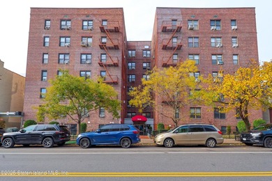 Welcome to the Roosevelt Building--one of Bay Ridge's most - photo 3