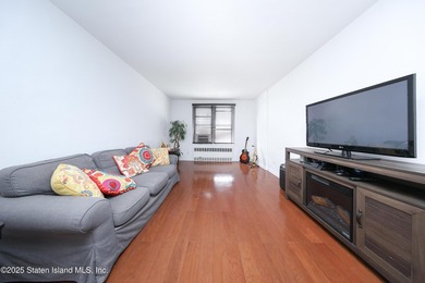 Welcome to the Roosevelt Building--one of Bay Ridge's most - photo 6