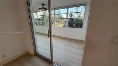 Very bright and beautifully updated 1-bedroom, 2-bath residence