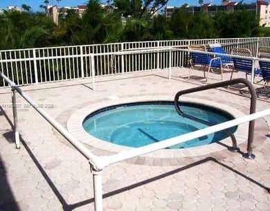 Very bright and beautifully updated 1-bedroom, 2-bath residence