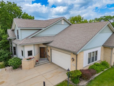 Lake Condo For Sale in Middleton, Wisconsin