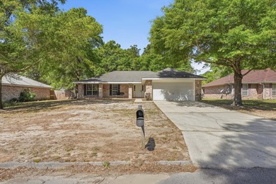 Welcome home to this beautifully maintained brick residence - photo 5