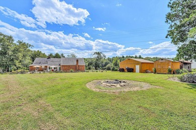 Welcome to Cedar Hall Farm! This 1918 beauty has been restored - photo 45