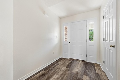 Welcome home to this beautifully maintained brick residence - photo 6