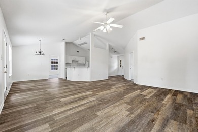 Welcome home to this beautifully maintained brick residence - photo 10