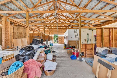 Welcome to Cedar Hall Farm! This 1918 beauty has been restored - photo 54