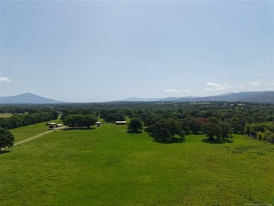 Morris Creek Road House 
Welcome to your dream property sitting