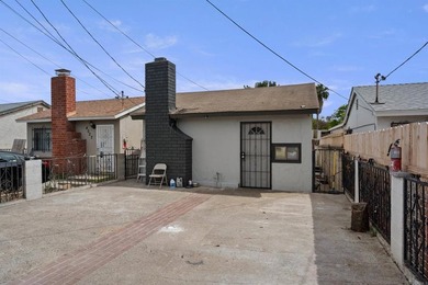 Great starter home. Single story, large backyard. Fresh interior - photo 1