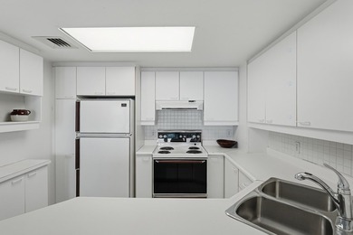 Prestigieux appartement au 14e etage de la tour Verrieres II - photo 11