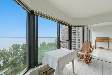 Prestigieux appartement au 14e etage de la tour Verrieres II - photo 16