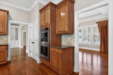 Beautifully updated ranch-style home in the prestigious Achasta - photo 18