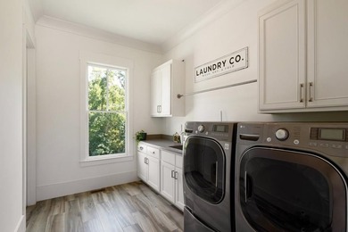 A Rare Estate Offering Luxury Living, Privacy & Timeless - photo 19
