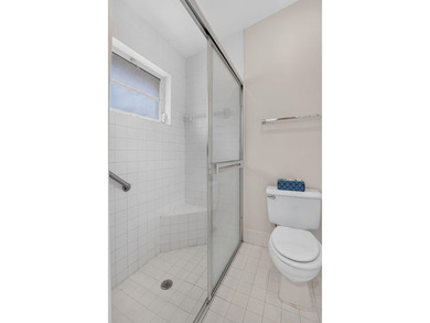 Watch the sunrise from this 3 bedroom-2 bath home on a LAKEFRONT - photo 28