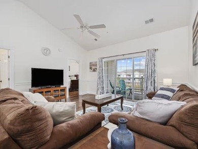 1 CAR GARAGE INCLUDED, PERFECTLY LOCATED, METICULOUSLY MAINT - photo 5