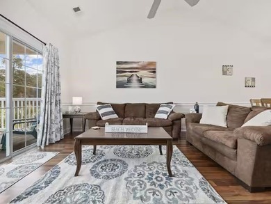 1 CAR GARAGE INCLUDED, PERFECTLY LOCATED, METICULOUSLY MAINT - photo 8