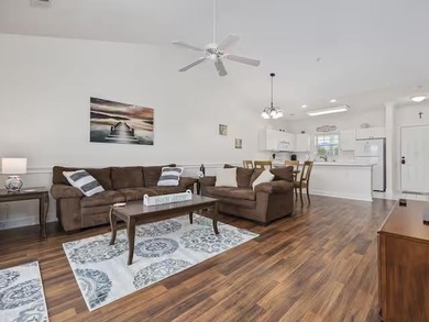 1 CAR GARAGE INCLUDED, PERFECTLY LOCATED, METICULOUSLY MAINT - photo 10