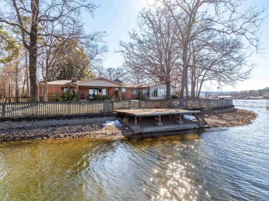 Lake Home For Sale in Hot Springs, Arkansas