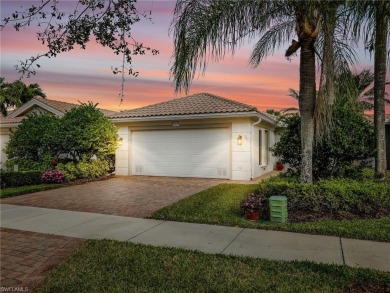 Lake Townhome/Townhouse For Sale in Bonita Springs, Florida