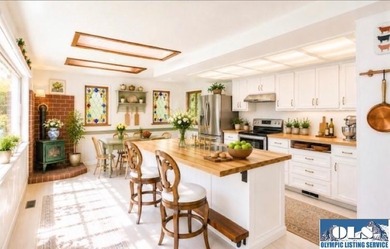 Step into a piece of local history with this remarkable property - photo 23