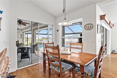 Luxurious, bright, spacious, inviting, charming, elegant and - photo 24