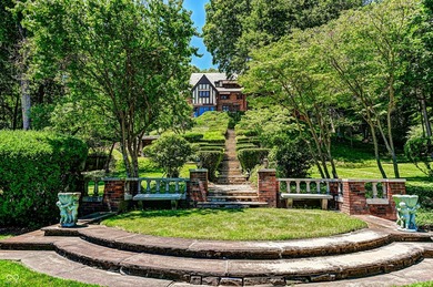 A ONCE IN A LIFETIME OPPORTUNITY TO OWN THIS 26.5 ACRE ESTATE IN - photo 3
