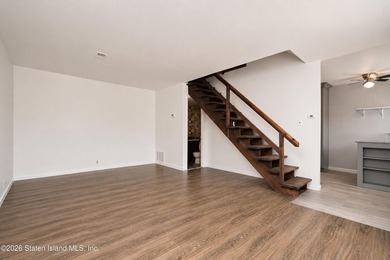 Welcome to this 2-bedroom, 2-bath condominium in the desireable - photo 4