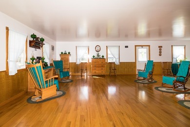 Welcome to a rare and remarkable property that combines country - photo 4