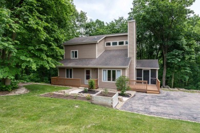 Galena Lake Home Sale Pending in Galena Illinois