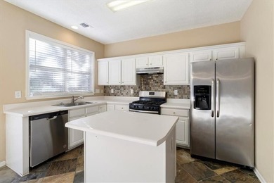 Discover your dream home in Woodstock, Georgia! This stunning - photo 8