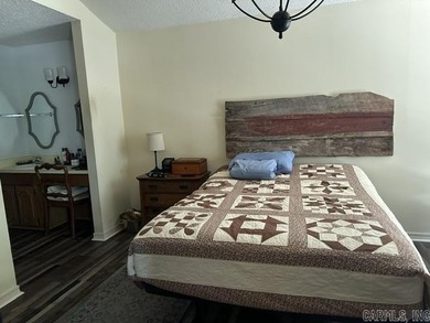 Discover a hidden gem nestled in a vibrant neighborhood, waiting - photo 16