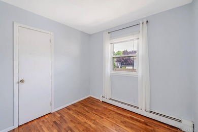 Welcome to your bright and inviting 3-bedroom, 2-bath ranch - photo 20