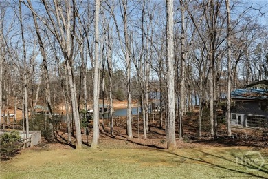 Welcome to your own slice of paradise on Lake Hartwell! This - photo 27