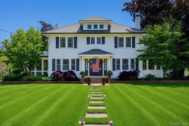 1928 Colonial in Riverhead - Tesla Solar Roof, 3-Car Heated - photo 1