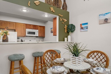 Beautifully Updated 1BR/1BA Condo. This turnkey unit in the - photo 11