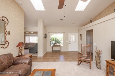 Beautifully maintained single-owner home offering 3 bedrooms, 2 - photo 12