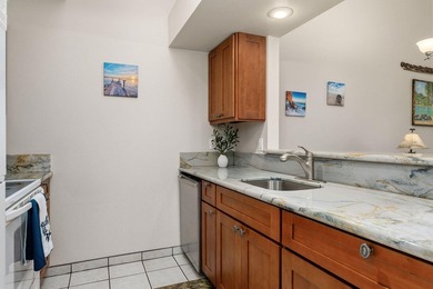 Beautifully Updated 1BR/1BA Condo. This turnkey unit in the - photo 13