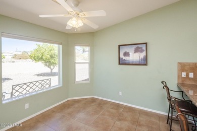 Beautifully maintained single-owner home offering 3 bedrooms, 2 - photo 14