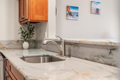 Beautifully Updated 1BR/1BA Condo. This turnkey unit in the - photo 15