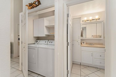 Beautifully Updated 1BR/1BA Condo. This turnkey unit in the - photo 18