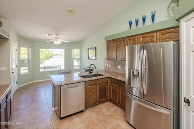 Beautifully maintained single-owner home offering 3 bedrooms, 2 - photo 19