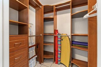 Beautifully Updated 1BR/1BA Condo. This turnkey unit in the - photo 23