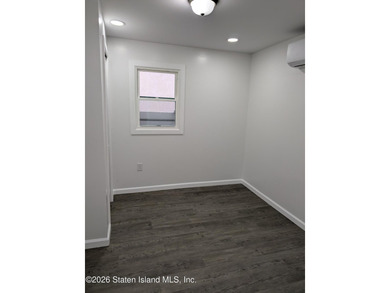 Stop renting and buy your dream home by the beach! This detached - photo 4